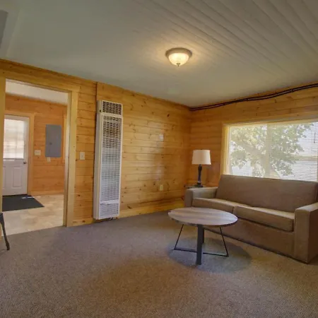 Sunfish Cabin Lakefront